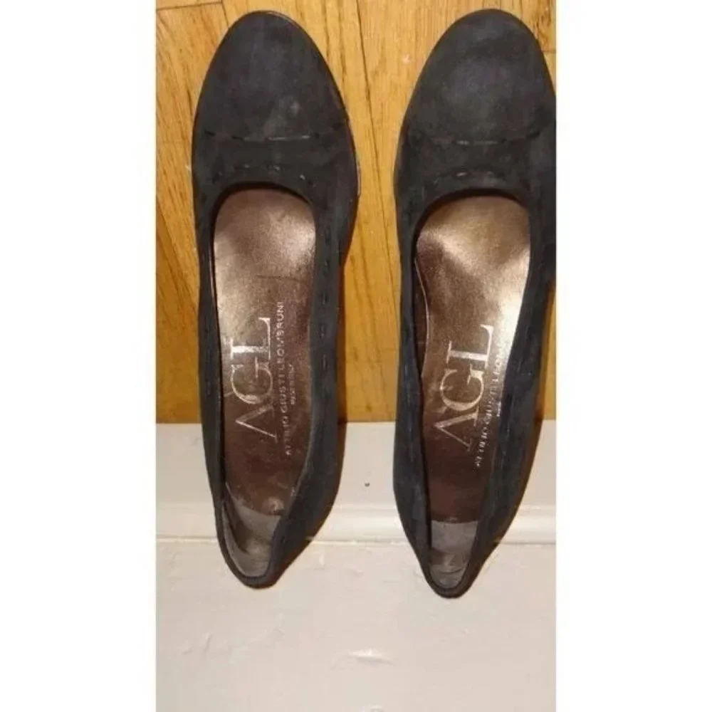AGL Attilio Giusti Leombruni Round Toe Suede Pumps Shoes 7 - Picture 9 of 10